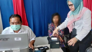 Dispendukcapil Kota Batu Buru ODGJ, Lansia, dan Disabilitas