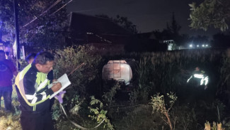 Truk Tangki Tabrak 2 Sepeda Motor di Jombang, Satu Orang Tewas