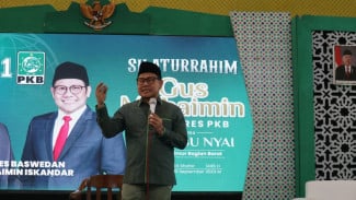 Usai Deklarasi Bersama Anies Baswedan, Cak Imin Minta Dukungan ke Kiai dan Bu Nyai Se-Jatim