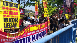 Dinilai Tidak Transparan, Kantor Bea Cukai Pasuruan Didemo Puluhan Massa