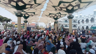 Ratusan Ribu Jamaah Padati Haul Kiai Haji Abdul Hamid Kota Pasuruan