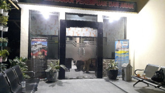 Ironis, Di Mojokerto Seorang Ayah Tega Cabuli Anak Kandungnya hingga Hamil