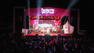 Panggung Seru Telkomsel di 5 Kota di Jawa Timur Ada Konser Hingga Bazar