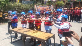 Serunya, Festival Rafting Jelajah Sungai Brantas di Kota Batu