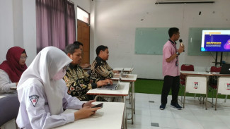 Jagoan Hosting Beri Pembelajaran Teknologi Terhadap Guru dan Peserta Didik SMK Telkom Malang