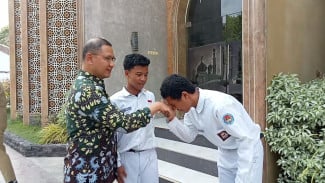 Kadindik Jatim Jawab Keluhan Buruknya Fasilitas SMAN 1 Taruna Madani Usai Didemo Siswa