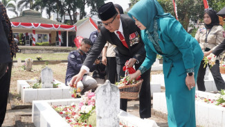 Pj Wali Kota Batu : Hari Pahlawan Momentum Perangi Kemiskinan dan Kebodohan