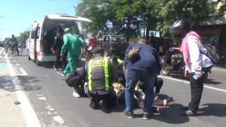 Adu Moncong Dua Honda Vario di Jombang, Tiga Orang Masuk Rumah Sakit