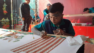Saat Warga Binaan Lapas Kelas I Malang, Bikin Karya Eklusif Batik Lowokwaru