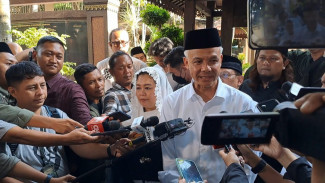 Di Ponpes Tebuireng, Ganjar Pranowo Beberkan Cara untuk Gaet Suara Kalangan Santri Muda
