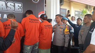 Butuh Biaya Menikah, Sepasang Kekasih di Kabupaten Pasuruan Nekat Mencuri Motor