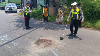Jatuh Usai Ditabrak Avanza, Pelajar SMK di Pasuruan Tewas Terlindas Dump Truk