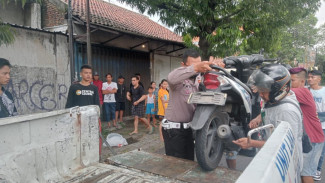 Pemuda di Jombang Tewas Tabrak Pohon Usai Pergi Lamar Kerja