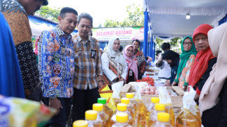 Pj Wali Kota Malang Minta Masyarakat Beli Secukupnya di Gerakan Pangan Murah