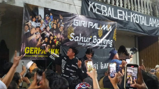 Ikut Bangunkan Orang Sahur Denny Caknan Patrol di Kebalen Malang
