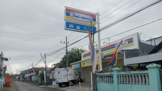 Diduga Belum Kantongi Izin, Toko Modern di Jombang Nekat Buka