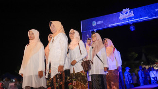 Catwalk Guru Warnai Puncak Rangkaian Hari Pendidikan Nasional