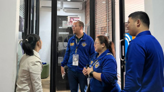 Miniatur Data Center Jagoan Hosting Dapat Apresiasi dari NUEST Filipina