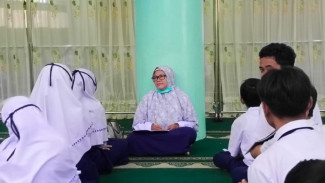 Lailatul Fithriyah Penggagas Tahfizh Quran Tematik Wakili Jatim di Agama Islam Award
