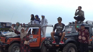 Melihat Keseruan Wisata Jeep Off-road di Lereng Gunung Anjasmoro Jombang