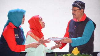 Gus Ipul Dorong Lansia Sehat, Mandiri, Berkarya dan Inspiratif di Peringatan HLUN ke-28