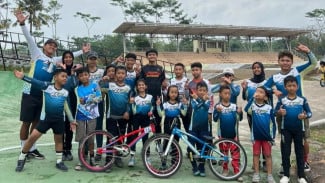 10 Podium dan 2 Medali Berhasil Diraih Rider Cilik ISSI Kota Batu di Mahameru Open