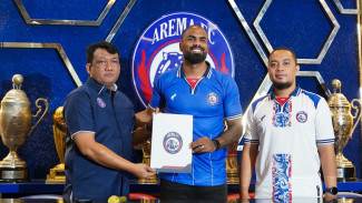 Arema FC Resmi Kontrak Duo Brasil dan Bek Korsel