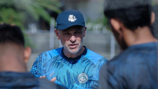Jalani Pemusatan Latihan di Bali, Arema FC Tunggu Kedatangan Pelatih Fisik
