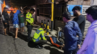 Pemuda Bonceng 3 di Jombang Nyaris Tewas Dihantam Bus Usai Terobos Lampu Merah