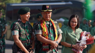 Pangdiv II Kostrad Cek Kesiapan Batalyon Kavaleri 8 Beji
