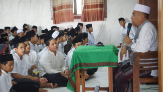Berharap Ada Perdamaian, Ratusan Santri Jombang Doa Bersama untuk PBNU dan PKB