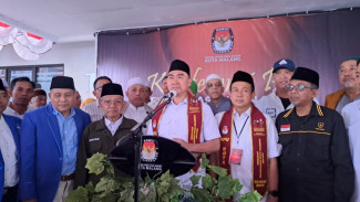 Berkas Abah Anton - Dimyati Untuk Pilwali Kota Malang Dinyatakan Lengkap dan Diterima
