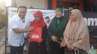 Relawan SAM Gelar Pasar Murah di Arjosari Malang, Warga : Sangat Membantu