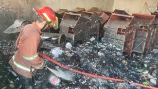 Gudang Dinas Pertanian di Pasuruan Terbakar