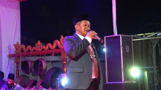 Wujud Syukur, Agung Sugiyono Undang Cak Percil Hibur Warga Kecamatan Junrejo