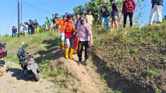Mayat yang Ditemukan Warga Jombang, Diduga Bundir ke Sungai Brantas