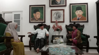 Bertemu Keluarga Tebuireng, Cagub Luluk Bahas Pendidikan hingga Layanan Kesehatan Pesantren