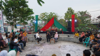 Bertemu dengan Muda Mudi di Jombang, Munjidah Ngaku Sering Lihat Konser Musik Titiek Puspa