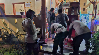 Jual Miras, Rumah Karaoke Berkedok Kafe di Tembelang Jombang Digrebek Polisi