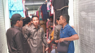 Pasca Direhab Pasar Perak Jombang Semakin Sepi, Komisi B Turun Sidak