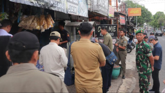 Ribuan Rokok Ilegal Diamankan dalam Operasi Gabungan di Kota Batu