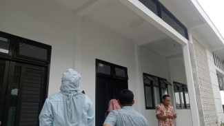 Saat Hujan Turun, Bangunan Baru Gedung SMP Negeri di Jombang Bocor