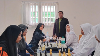 Porseni MA se Jombang, Ratusan Peserta Ikuti Cabor Catur