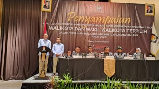 Wahyu Hidayat - Ali Muthohirin Janji Realisasikan 5 Program Prioritas di 2025