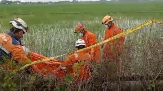 Pencari Ikan di Jombang Temukan Mayat Tanpa Kepala di Saluran Irigasi Pertanian