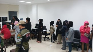 Gerebek Rumah Kos 17 Pasangan Bukan Suami Istri Diciduk Satpol PP Kota Malang