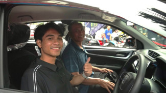 Beruntung, Mahasiswa di Malang dapat Hadiah Mobil Lewat Tukar Telkomsel Poin