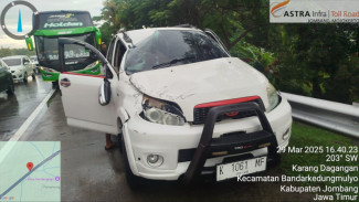 Mobil Pemudik Asal Grobokan Jateng Kecelakaan di Tol Jombang, 5 Orang Luka-luka