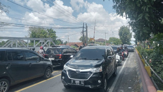 Hari Ke 2 Lebaran di Jombang, Antrian Kendaraan Mengular hingga 12 Kilometer