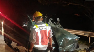 Tabrakan Maut di Tol Jombang-Mojokerto: 3 Orang Meninggal Dunia 1 Selamat